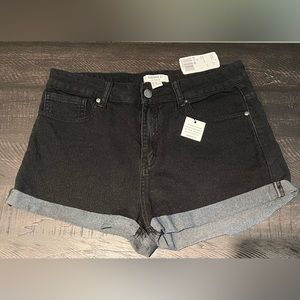NWT Forever 21 black denim shorts